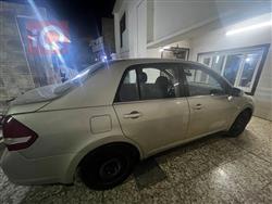 نيسان فيرسا